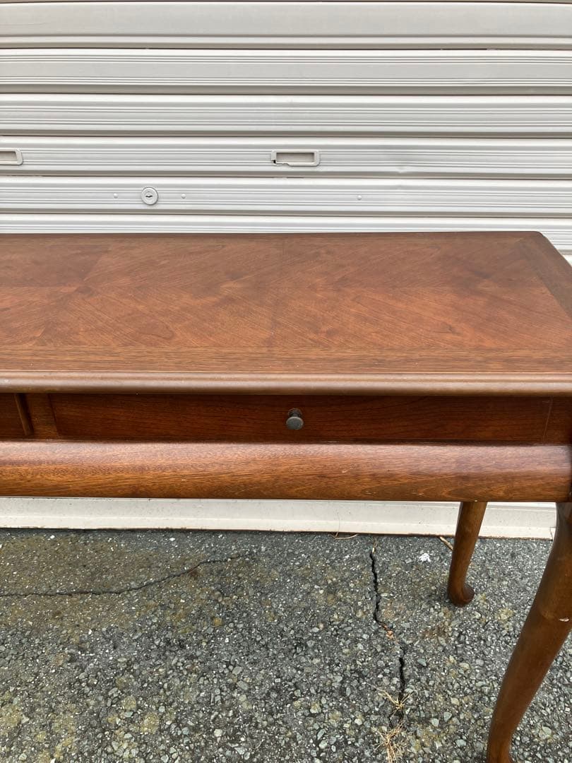 猫足コンソール