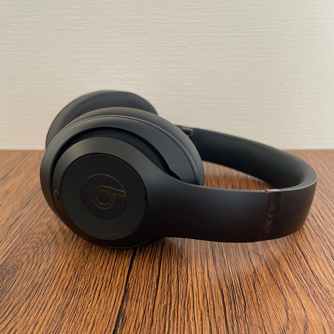《完品・美品》BEATS STUDIO3 WIRELESSマットブラック
