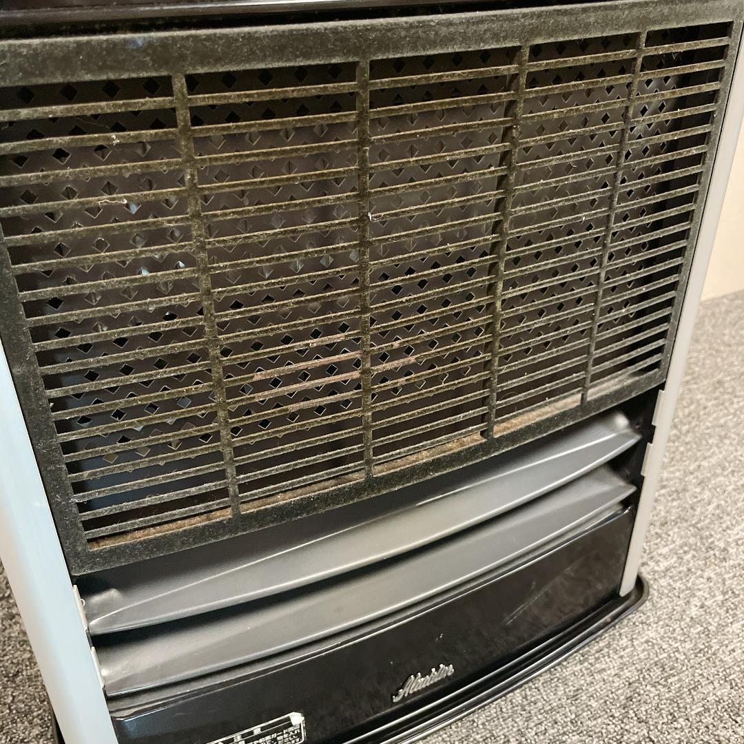 アラジン　石油ファンヒーター　AJ-F38B　12年製