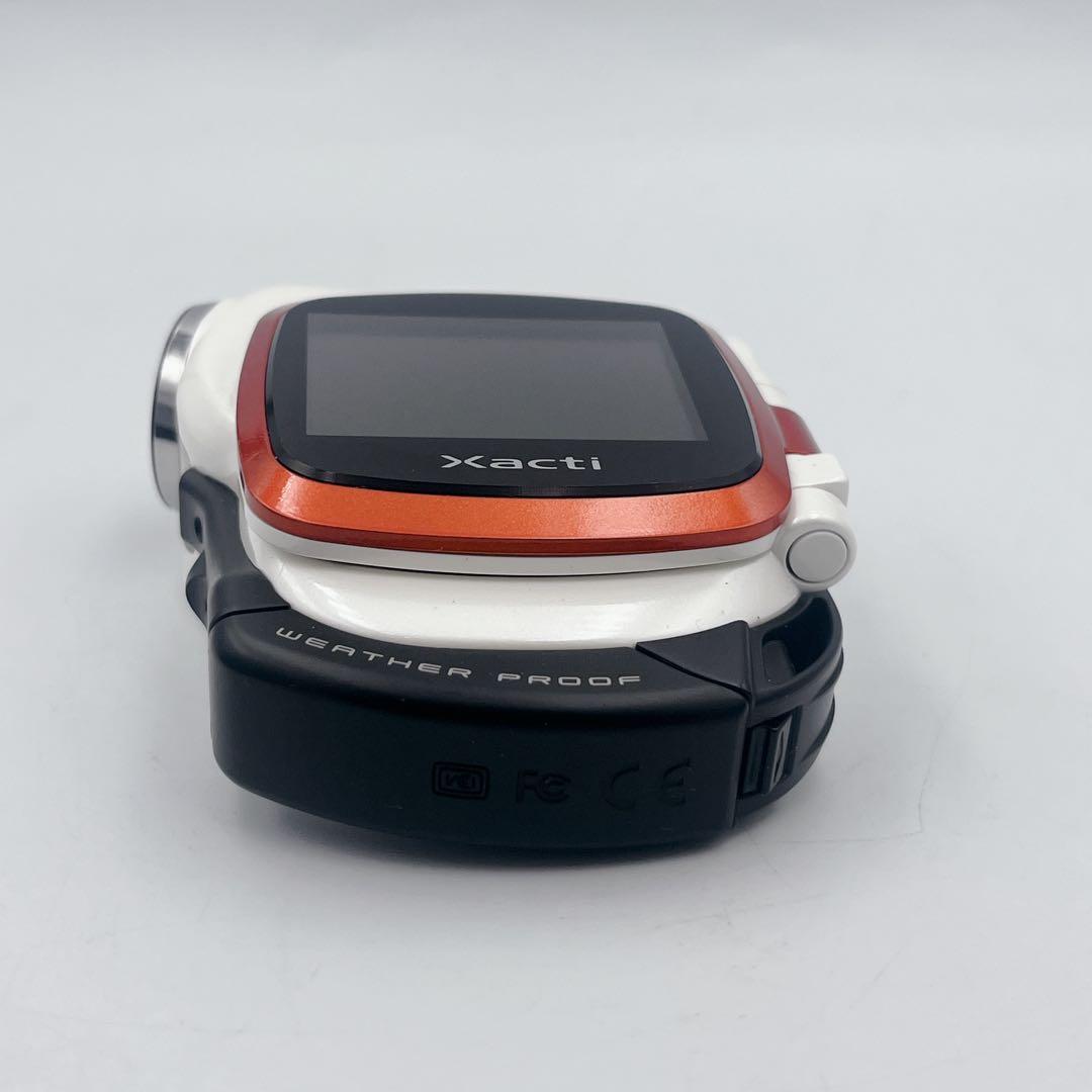 【美品】SANYO Xacti DMX-CA6 防水デジタルビデオカメラ