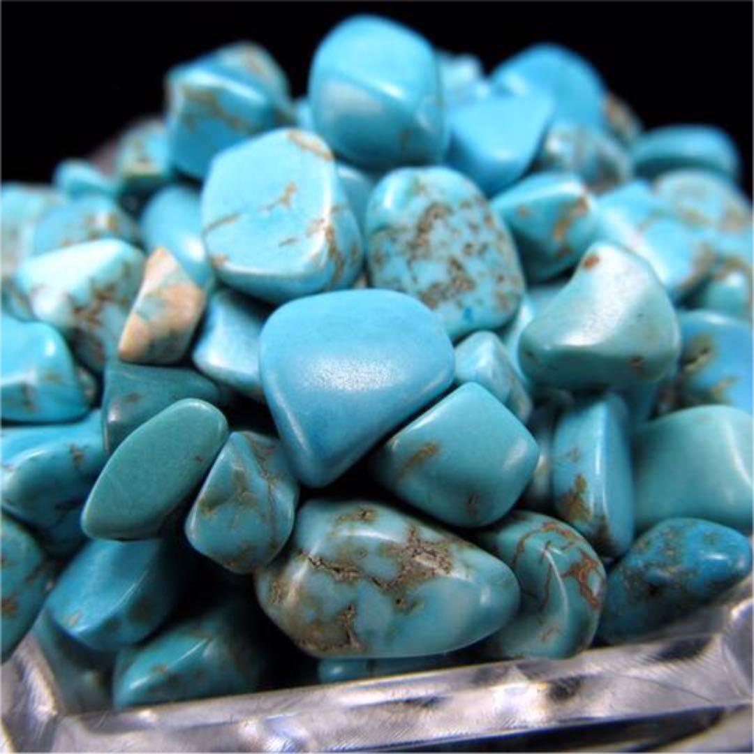 ★特選ご奉仕★出世の石♢人生の守護石【天然染色ターコイズ『トルコ石』さざれ】❤️