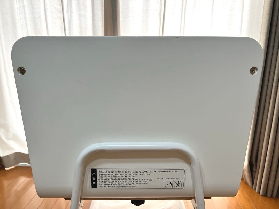 【美品】リリワゴン2 ベビーベッド 白