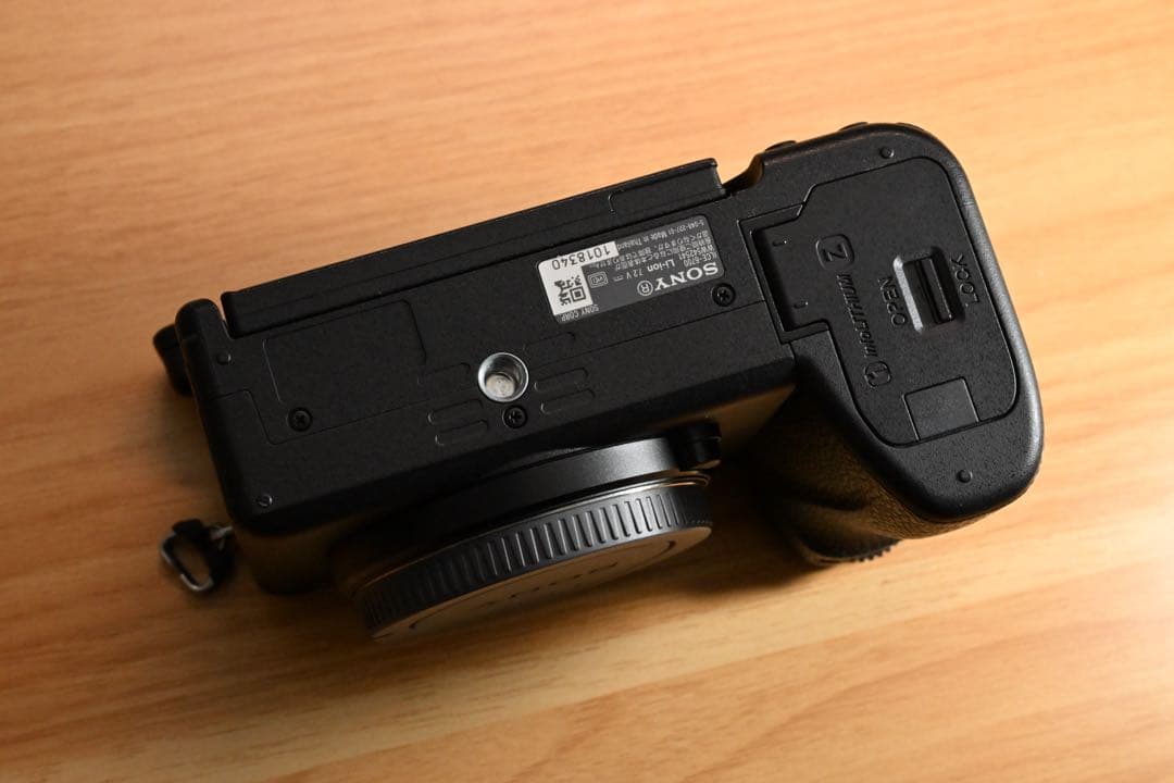 【美品】SONY ソニー α6700 ILCE-6700 ミラーレス一眼カメラ