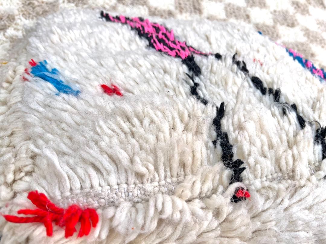 モロッコ　プフ　pouf アジラル　オットマン クッション　ラグ　137