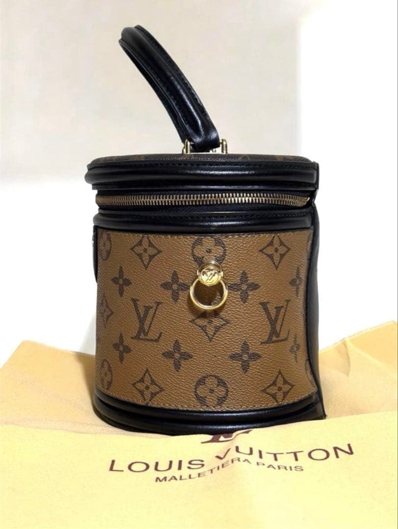 LOUIS VUITTON ショルダーバッグ カンヌ