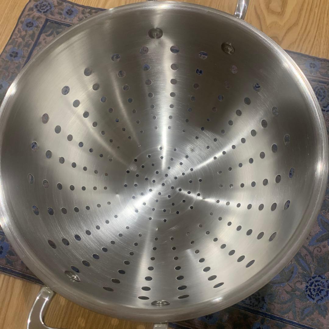 【極美品】All-Clad（オールクラッド）のステンレス製コランダー
