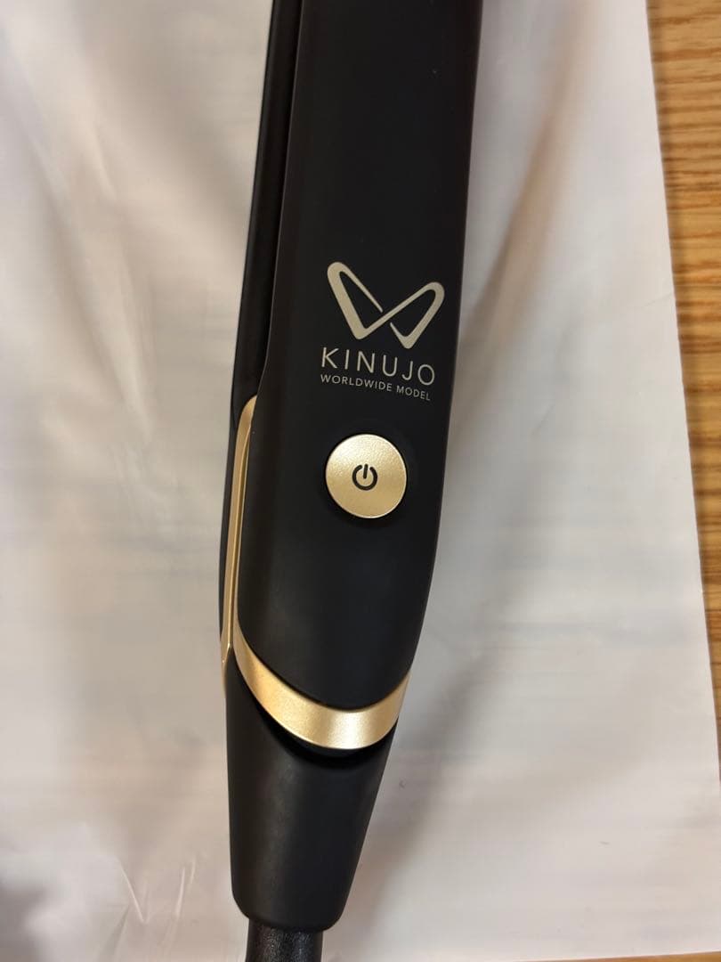 【美品】KINUJO絹女 W ストレートヘアアイロン ブラック　公式ガイド付き