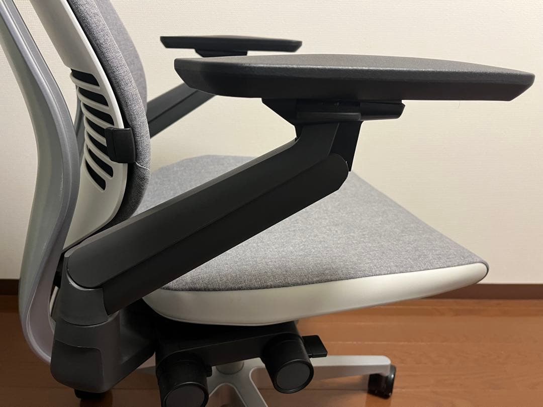 Steelcase スチールケース Gesture ジェスチャー チェア 椅子