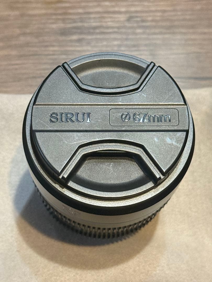 SIRUI Night Walker 24mm T1.2 シネマレンズ
