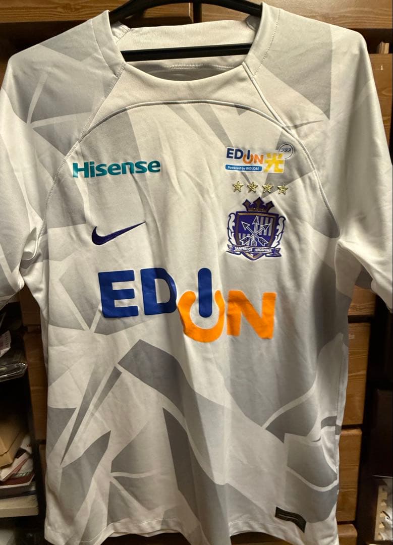 A*A様 （美品）2024年　サンフレッチェ広島　満田誠11番2ndユニフォーム