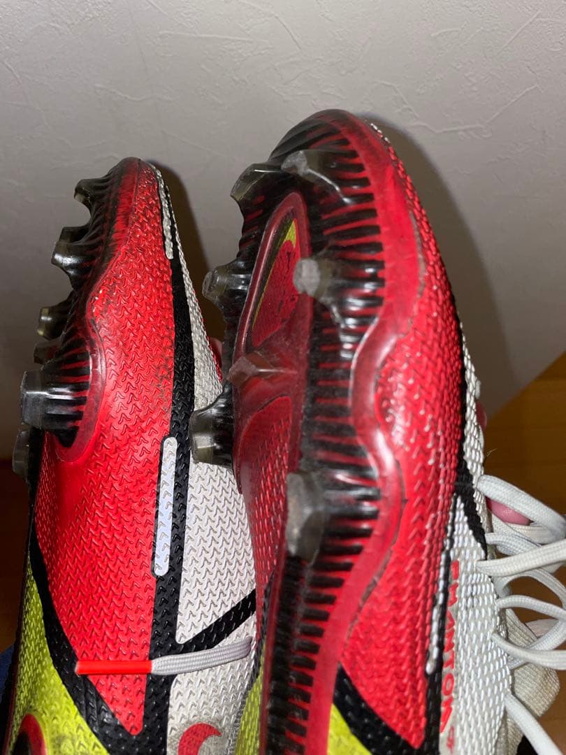 Nike サッカーシューズ・スパイク PHANTOM GT