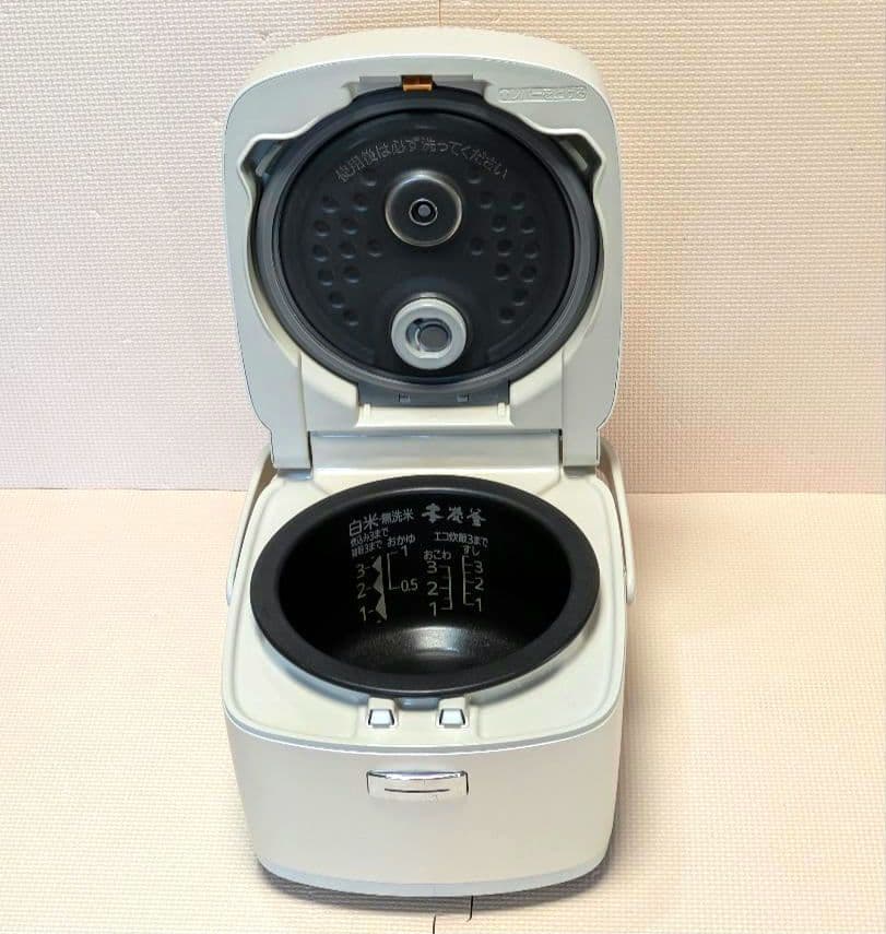 三菱 NJ-SWA06-W 【本炭釜】 3.5合 IH炊飯器 2020年製