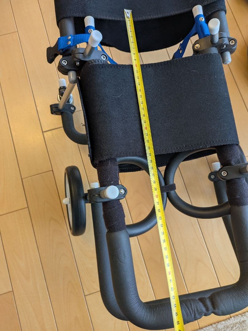 小型犬用4輪車椅子 歩犬舎