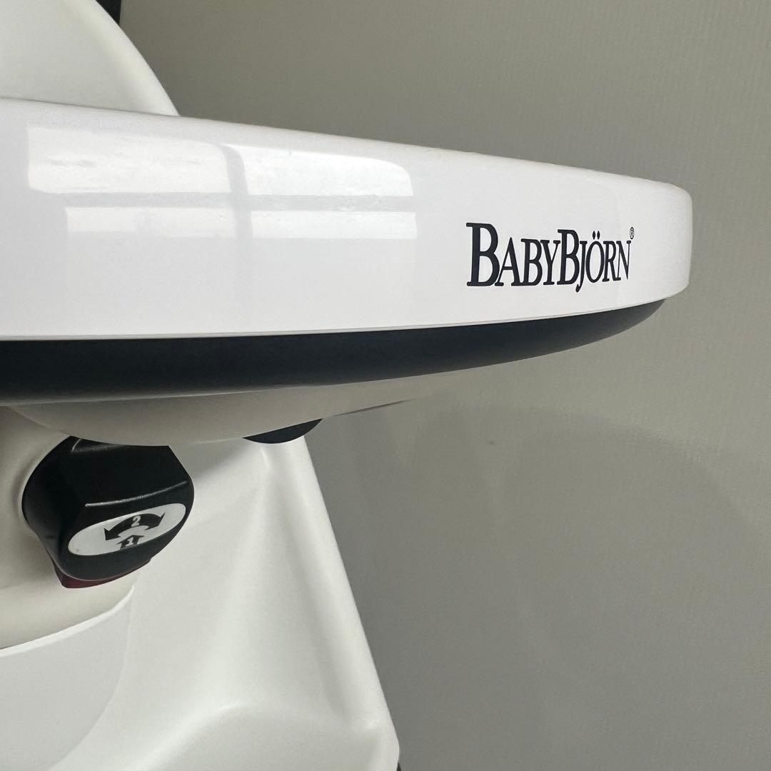 美品　BABYBJÖRN ベビーチェア ホワイト