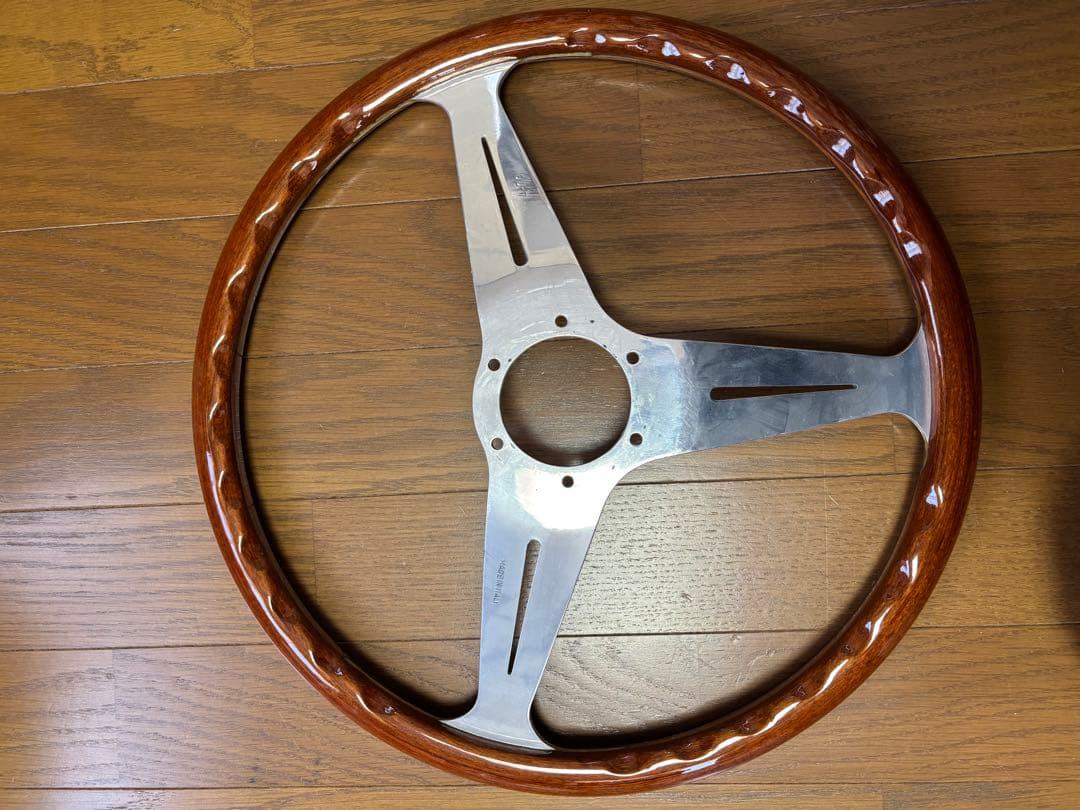 ナルディ クラシック ステアリング