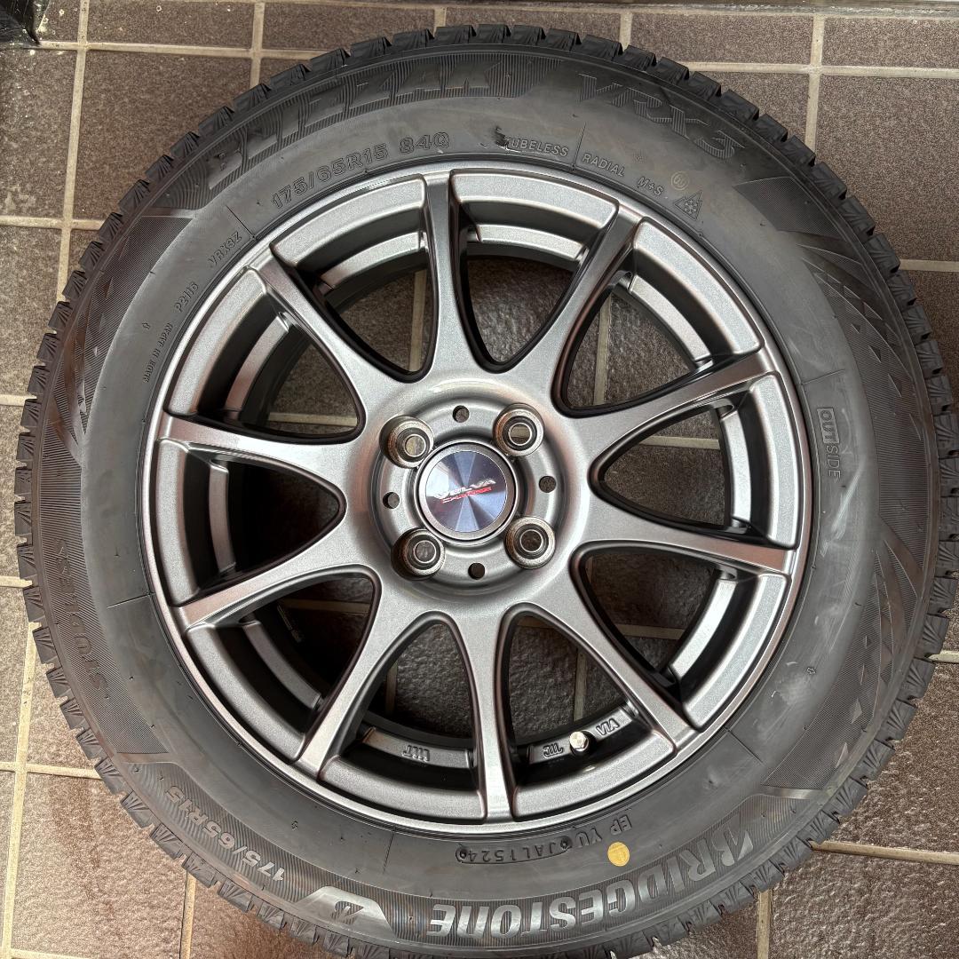 【年末年始セール】スタッドレス　vrx3　タイヤ・ホイール４本セット