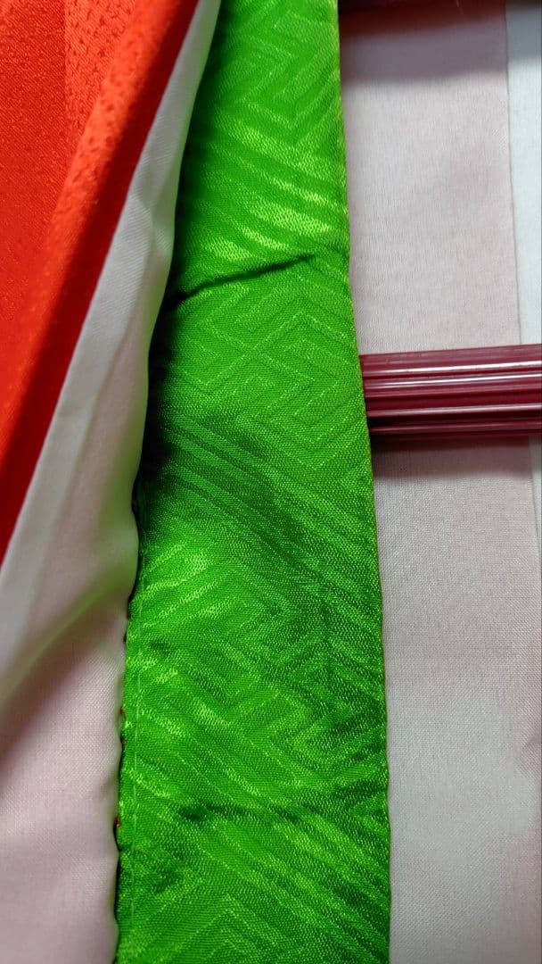 RK548子供着物7歳前後用着丈132センチ裄丈52センチ正絹綺麗美品