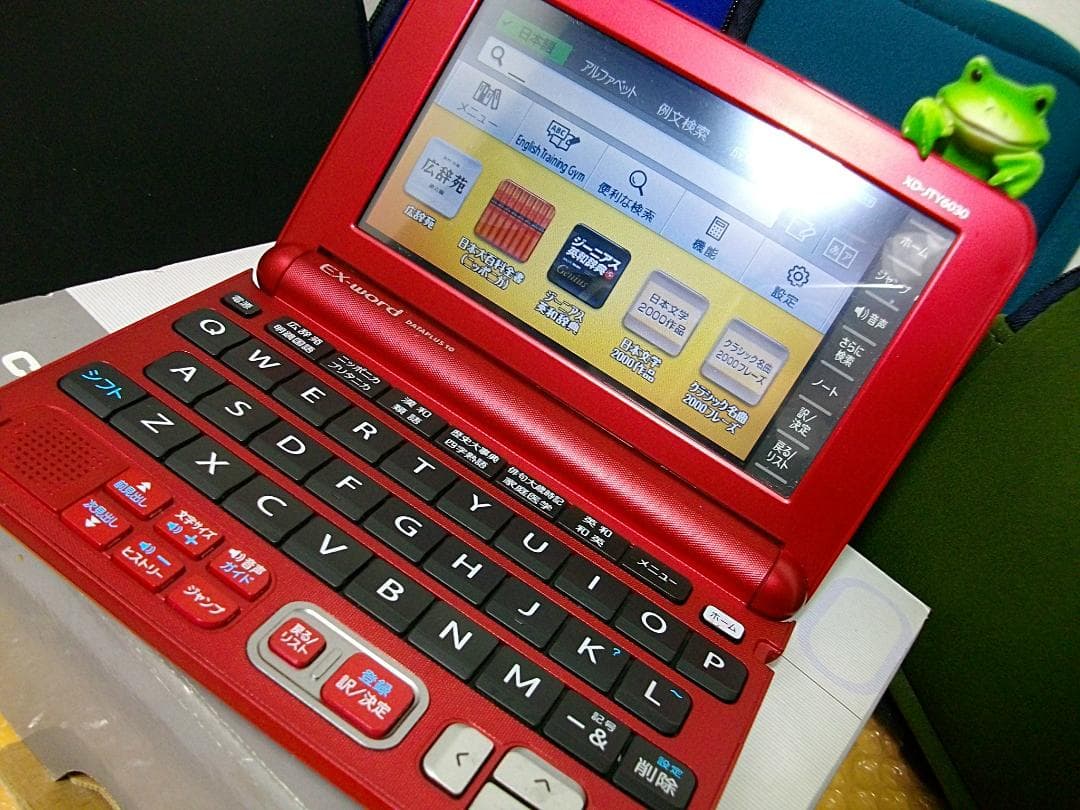 準新品　電子辞書　EX-word　XD-Y6500　XD-JTY6030