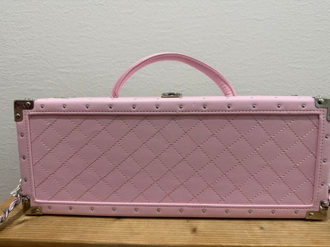 エンジェル ドゥミセック ロゼ ピンク シャンパン　鍵あり　美品　新品未開封