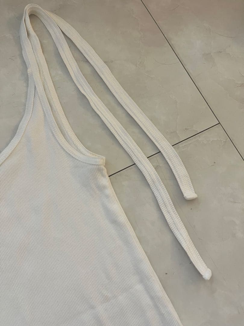 トップス SHISHIKUI RIBBON CAMI / WHITE