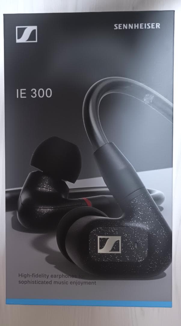 イヤホン Sennheiser IE300