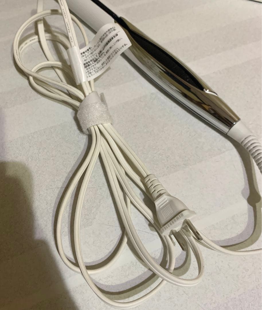 リファ　ReFa ストレートアイロン