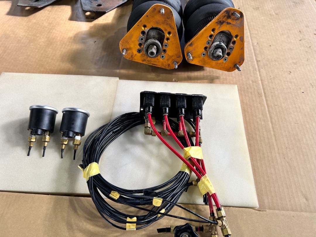 エアサス 52エルグランド Air force機械式