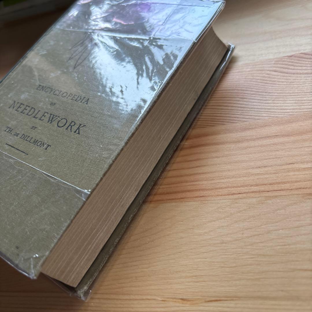 アンティーク雑貨 Encyclopedia of needlework