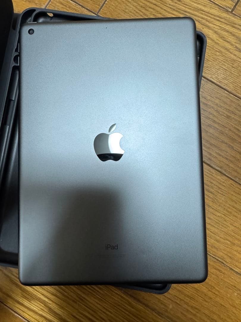 Apple iPad (第9世代) 64GB Wi-Fi