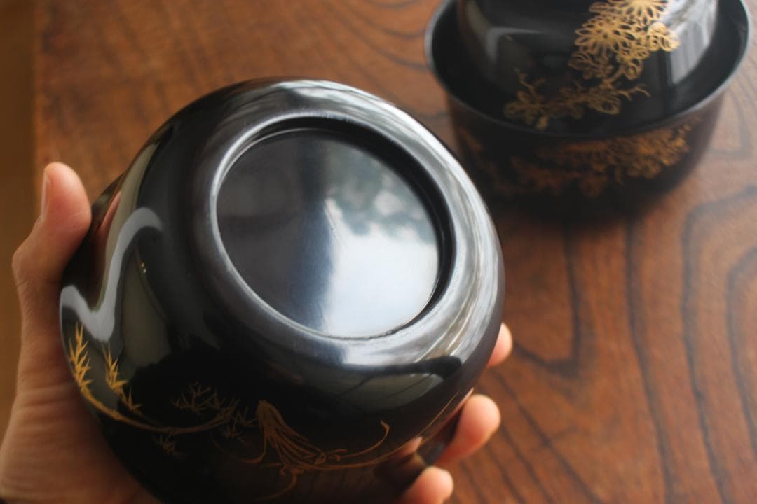 時代逸品！端正な時代黒漆に極上菊蘭蒔絵の映える四つ椀（検懐石道具蒔絵椀茶道具