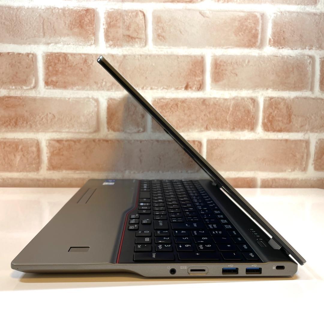 ★定番スペック★ 2021年製 15.6型 第11世代i5 富士通 FH09