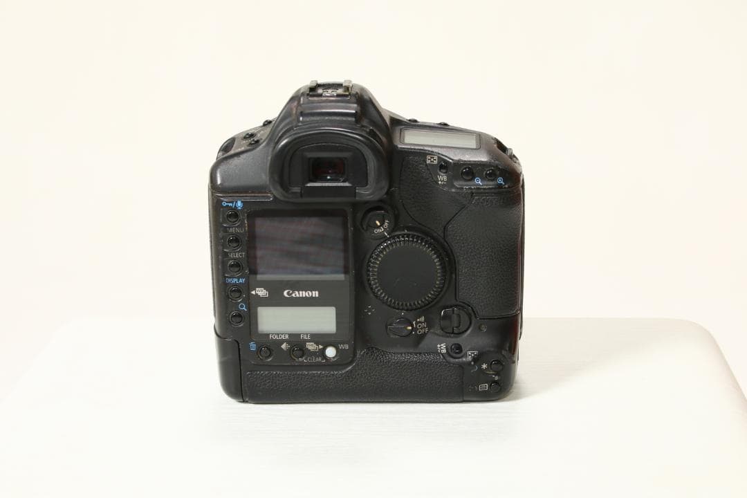 Canon EOS-1Ds Mark ii ボディ & バッテリー