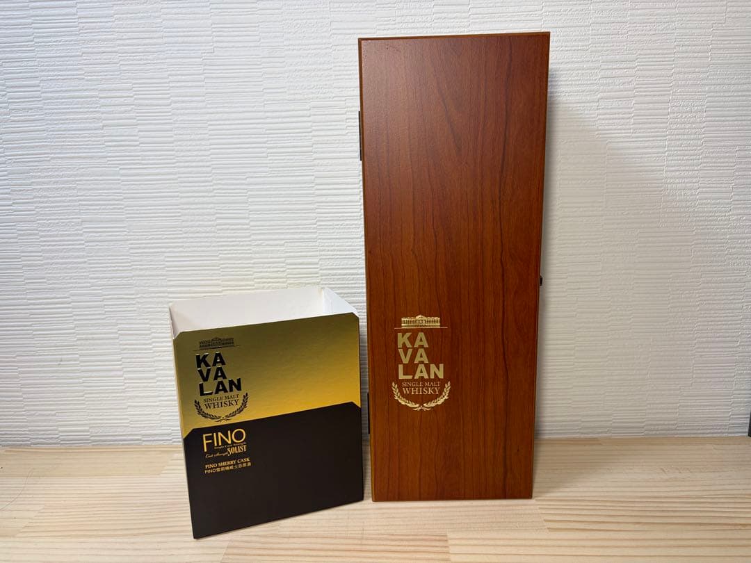 【新品未開栓】KAVALAN FINO ウイスキー 700ml 木箱入り⑨