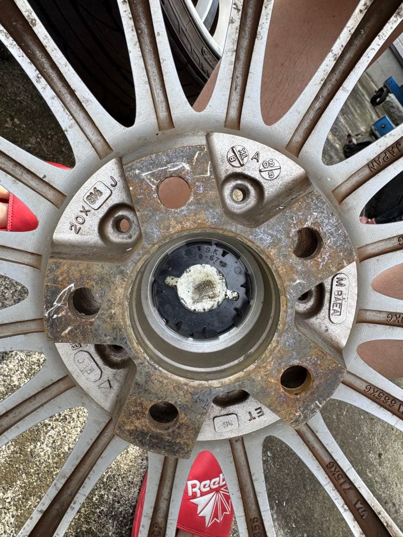 【引き取り限定】TMW 20インチ タイヤホイール