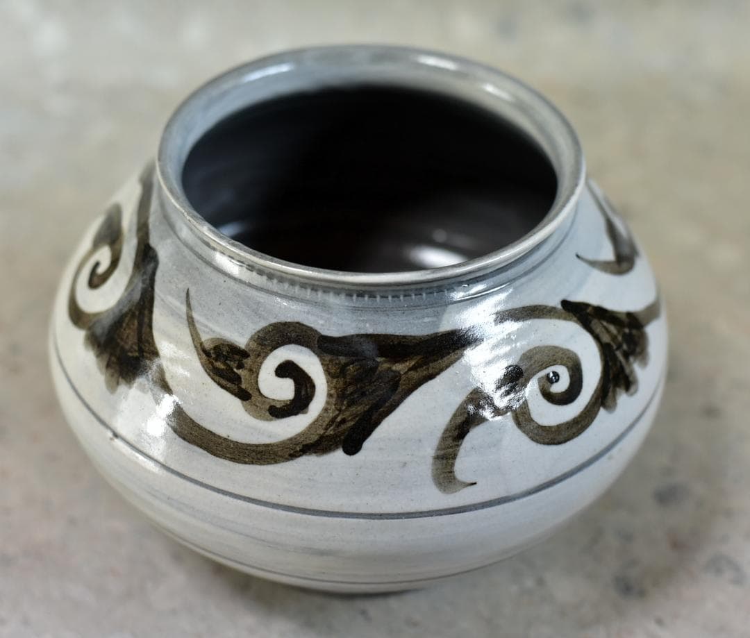 値下げ、高麗焼、一玉作　粉青砂器唐草紋水指【極上品】お茶道具/共箱