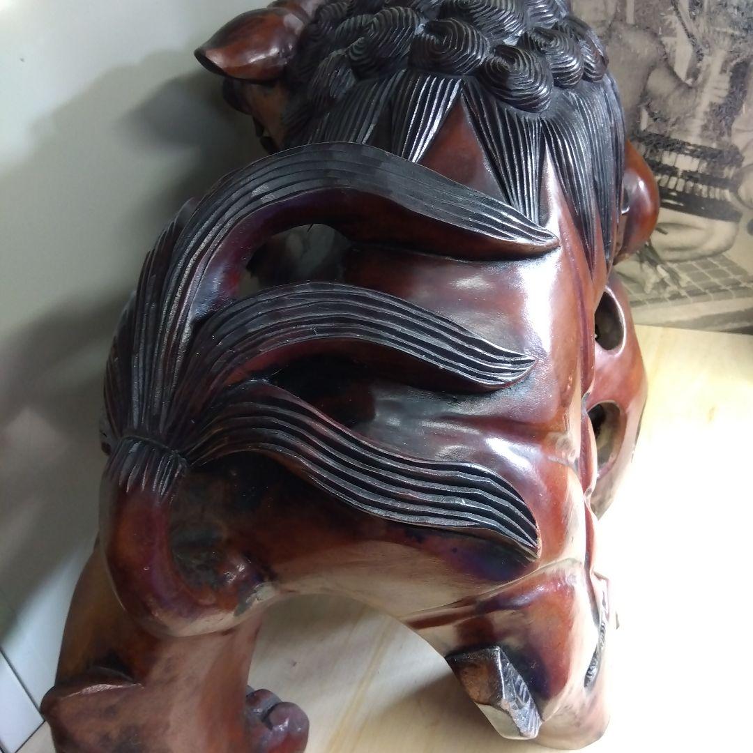 木製玉乗り獅子彫刻 　右玉乗り　①　厄除け