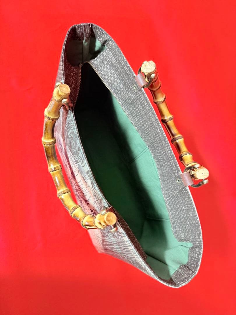 【アンティーク　犬と紬】バンブーバッグ　アンティーク着物　リメイクバッグ