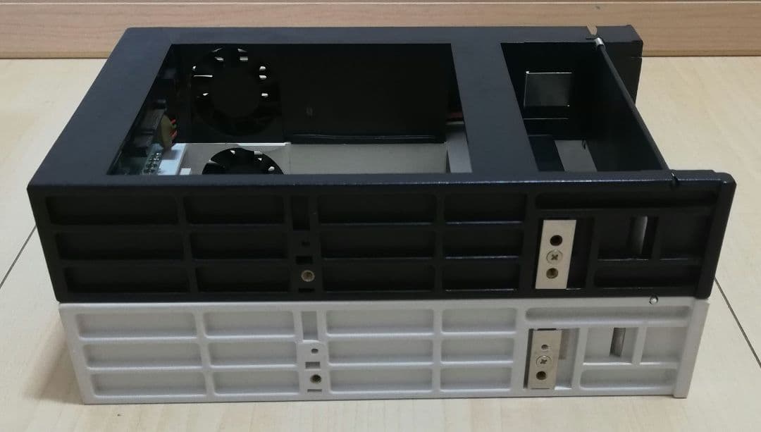 動作未確認 RATOC Systems REX-SATA