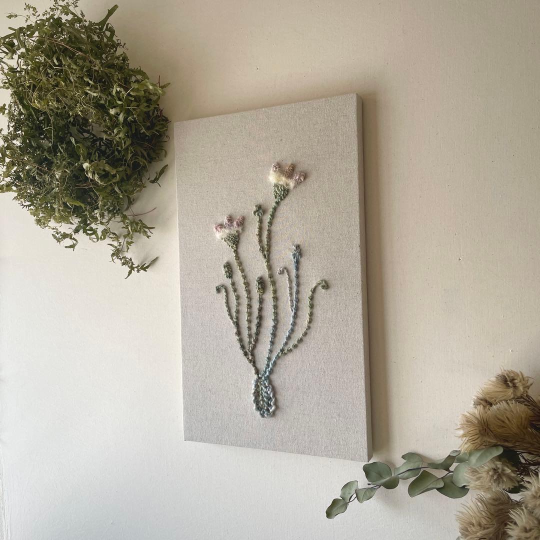 【一点もの】『手紡ぎ糸のお花. j'』手刺繍ファブリックパネル