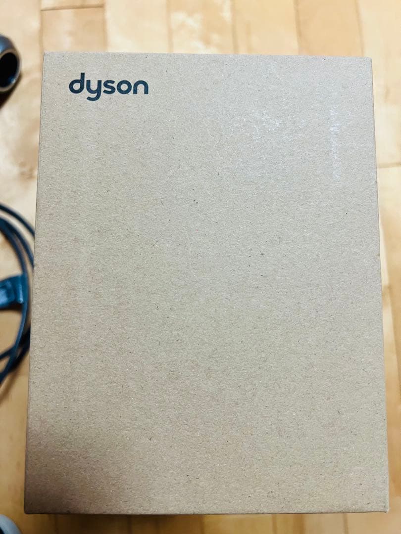 dyson supersonic ionic ヘアドライヤー　ダイソンジャンク品