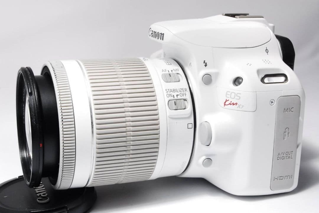 ♥ショット数極少♥Canon Kiss X7♥高性能レンズ付 女性に人気