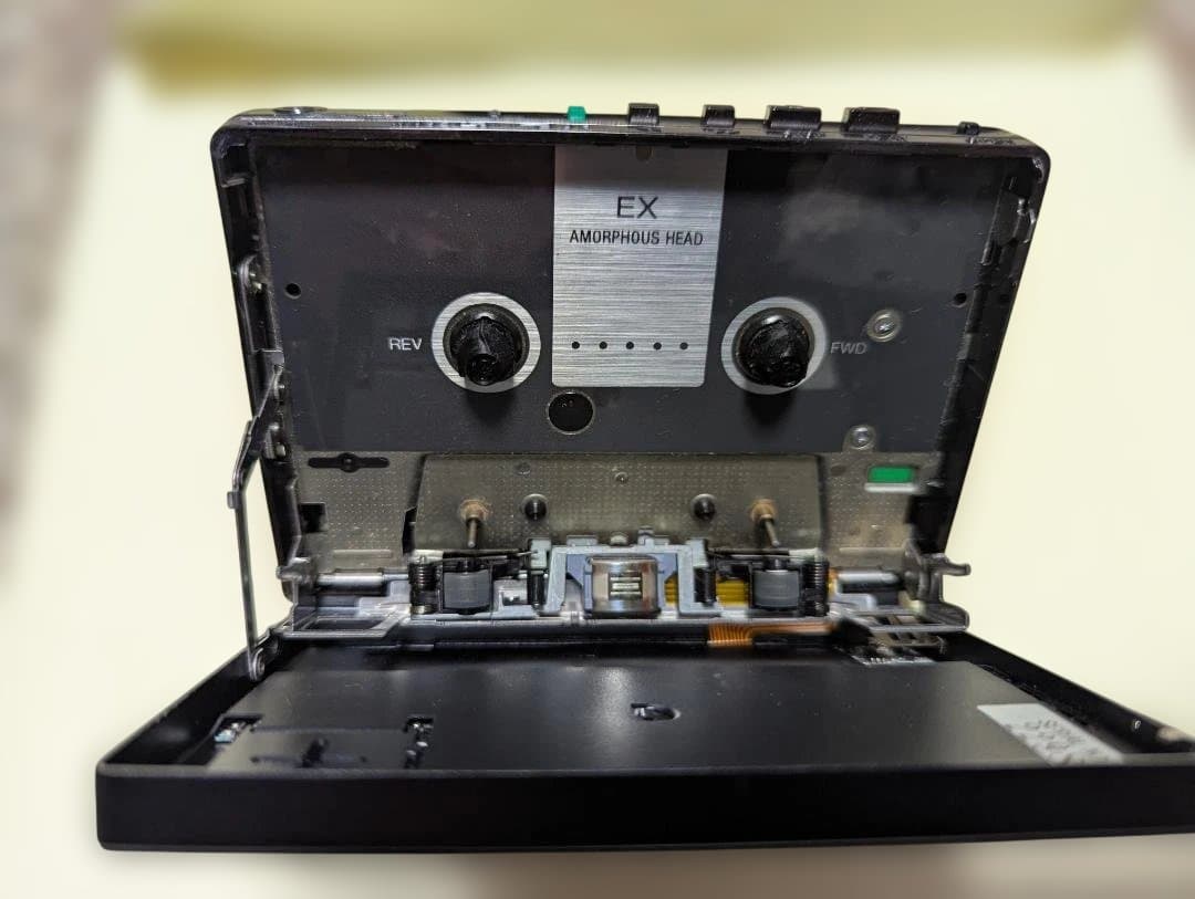 SONY WALKMAN WM-F181オートリバース カセットプレーヤー