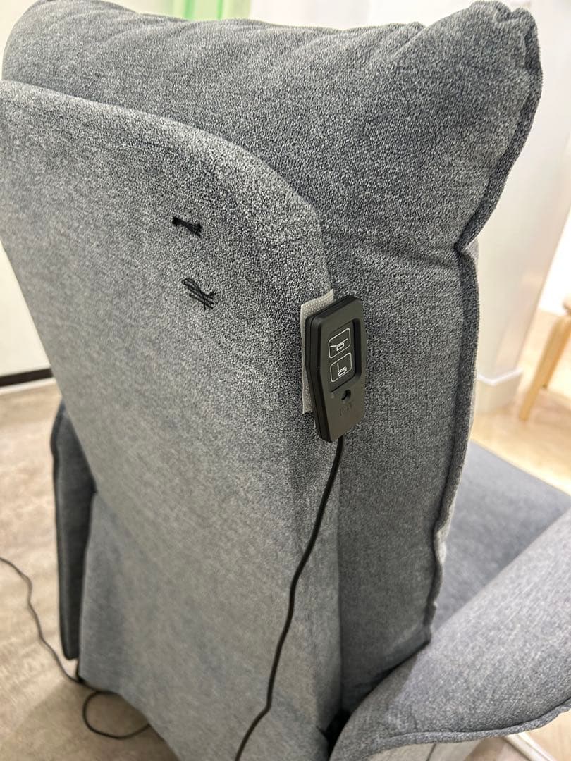 【梱包メルカリ便で配送】電動リクライニングソファ1人用【フカフカです】