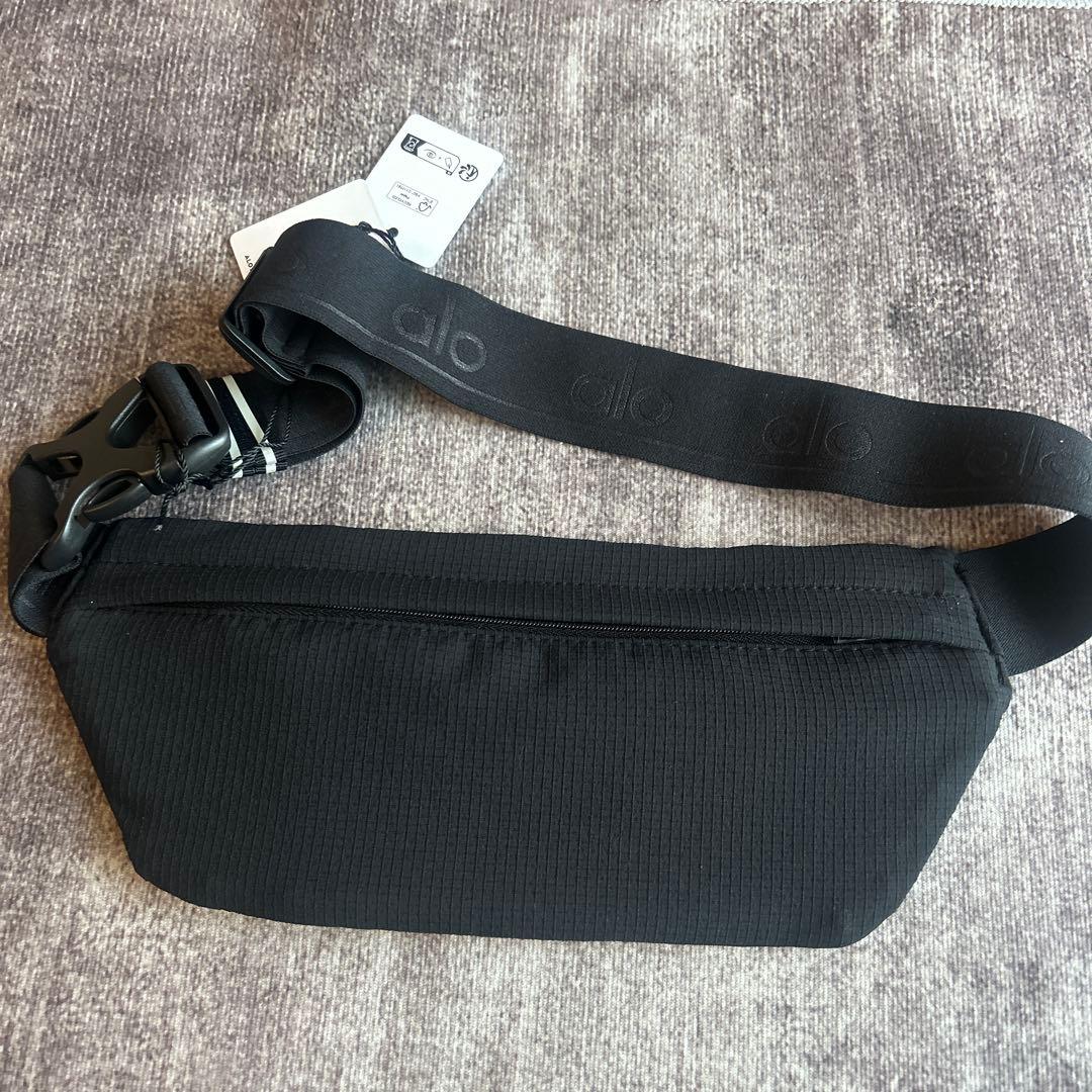 定価11700円❣️未使用❣️alo アロ　stride running Belt