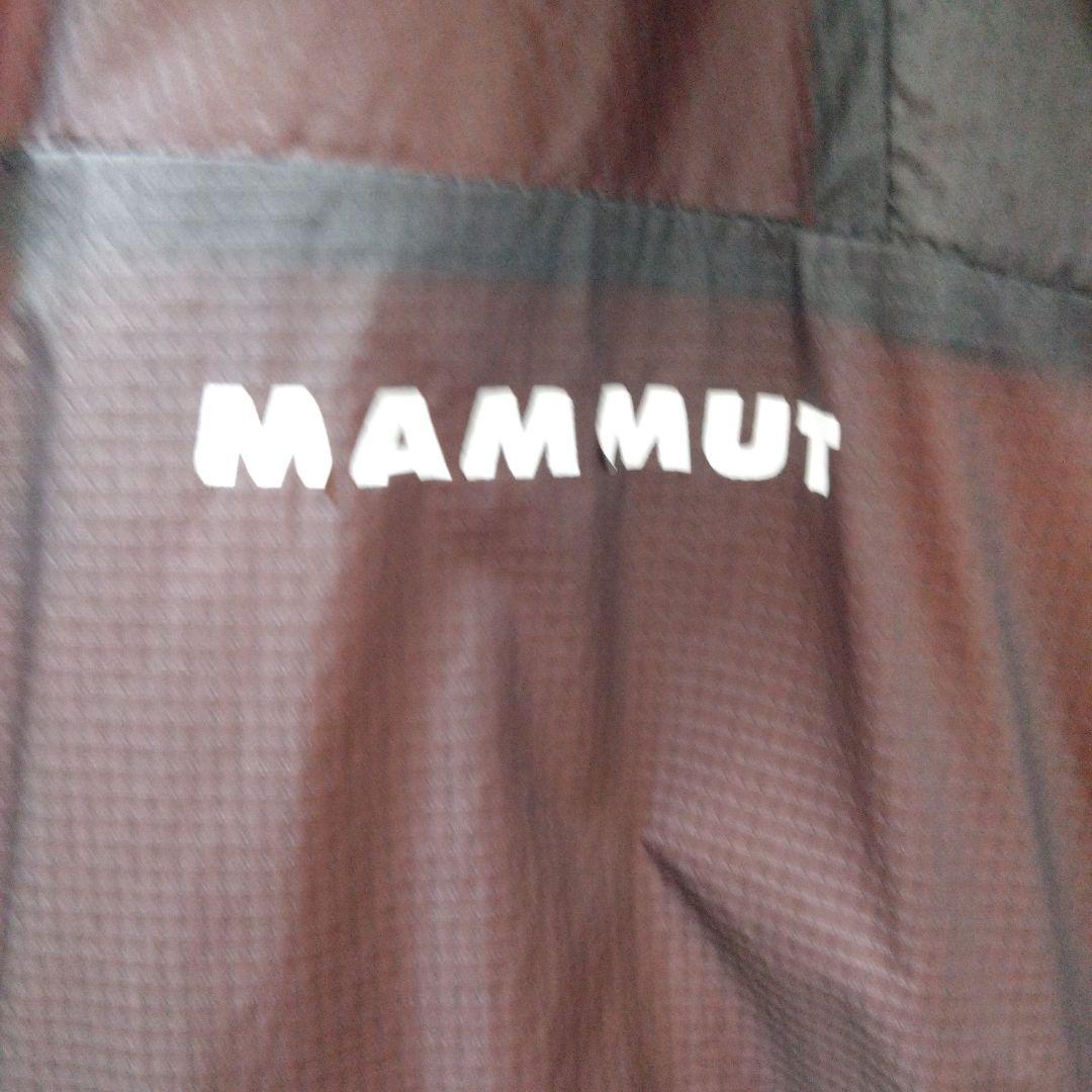 MAMMUT　ジャンバーフード付きMサイズ