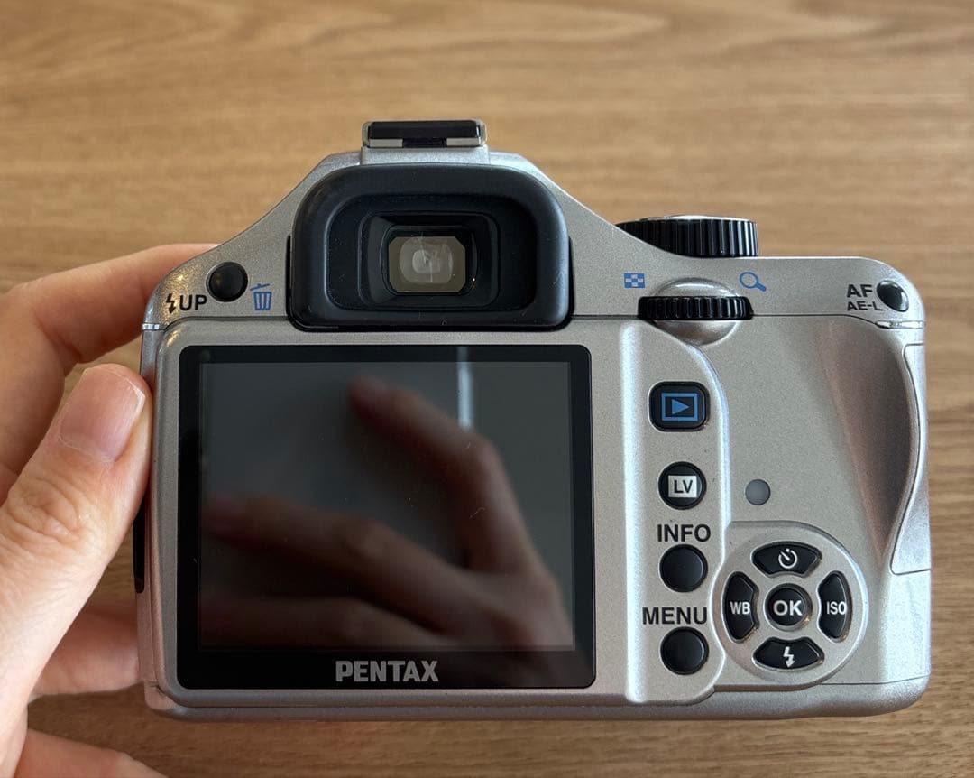 【ペンタックス/PENTAX】デジタル一眼レフカメラkx標準レンズ18-55mm