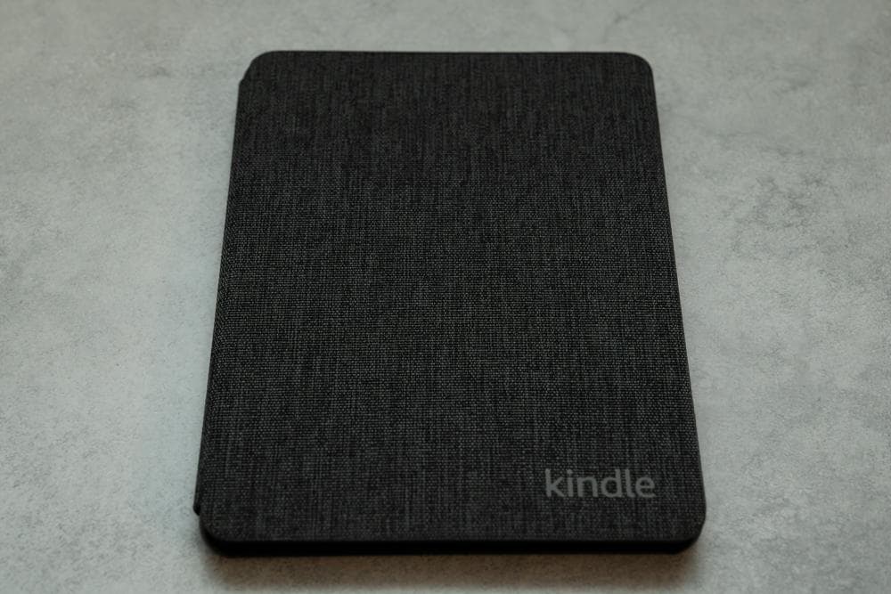 【美品】Kindle Paperwhite 第12世代 16G 純正カバー付き