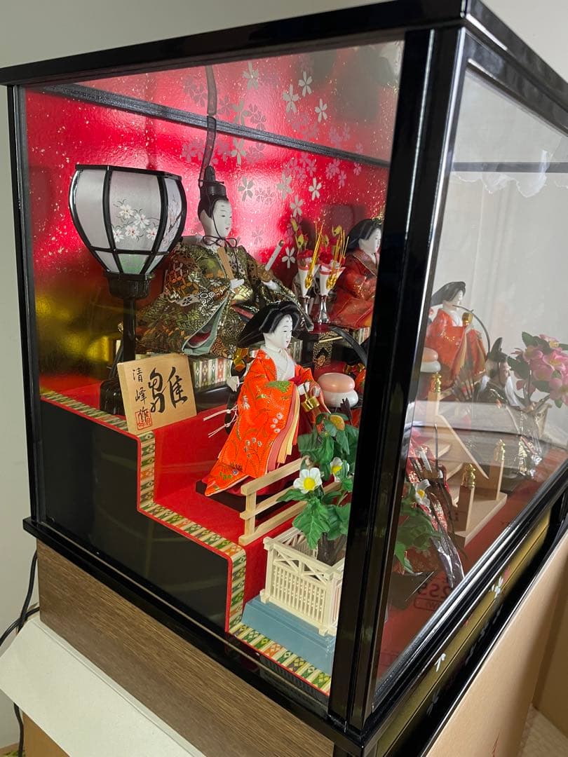 雛人形　7人飾り　3段　ケース　オルゴール　灯り付き　専用箱付