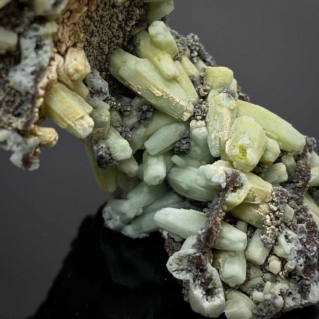 プルンボグマイト　鉛ゴム石　鉱物標本　原石鉱石　天然石　ストーン　バイカラー