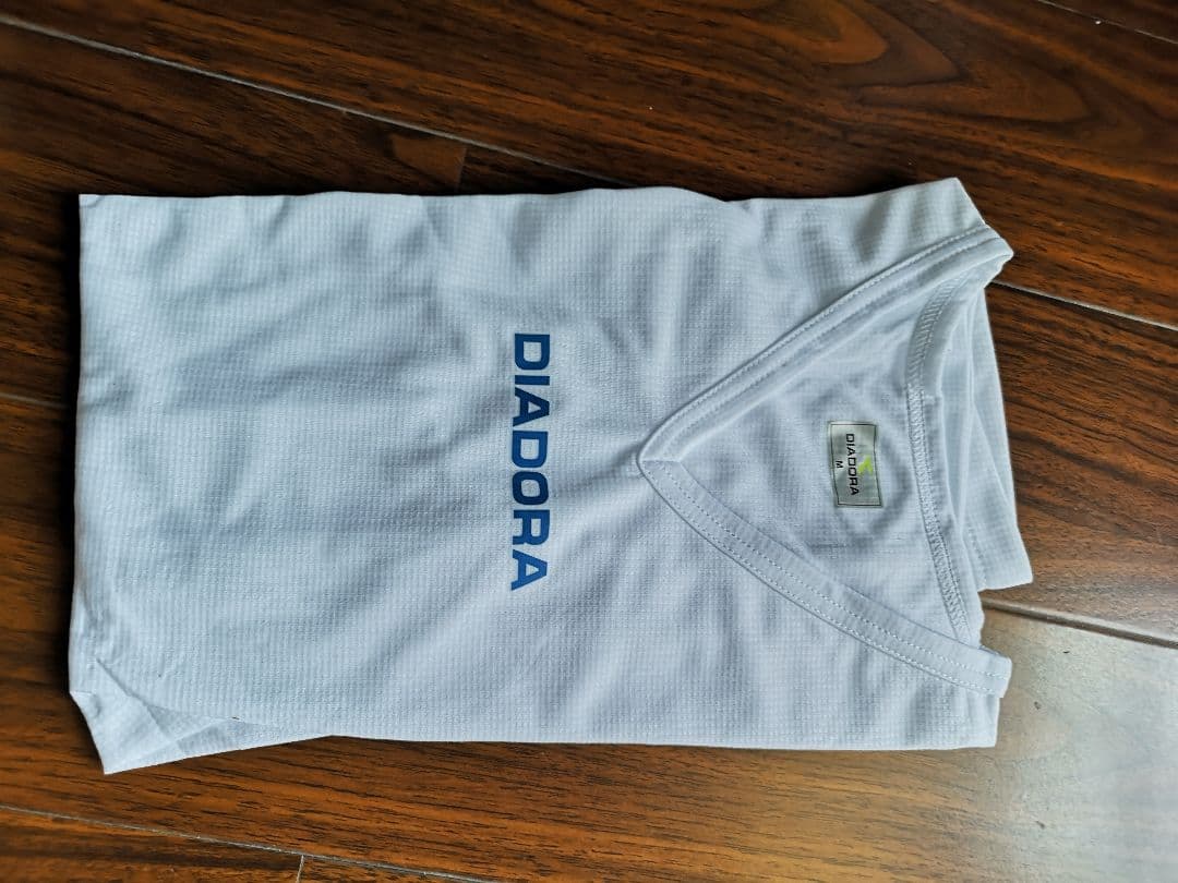 ディアドラ　ノースリーブインナーシャツ